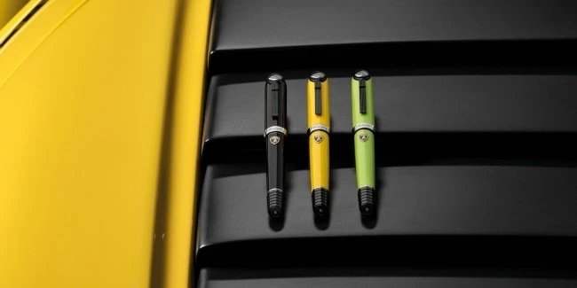 До 60-річчя Lamborghini Miura італійці випустили ручку за 10 тисяч доларів