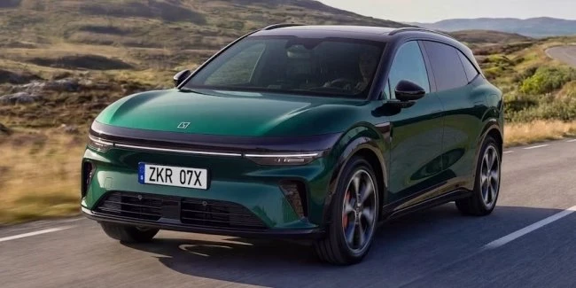 Електричний кросовер Zeekr 7X надійшов на європейський ринок у оновленій версії